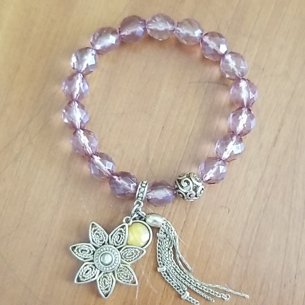 Bracelet and earrings set - Picture 3 of 9